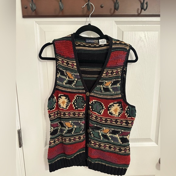 Harold’s Knit Cotton Vintage Button Vest - Picture 5 of 7